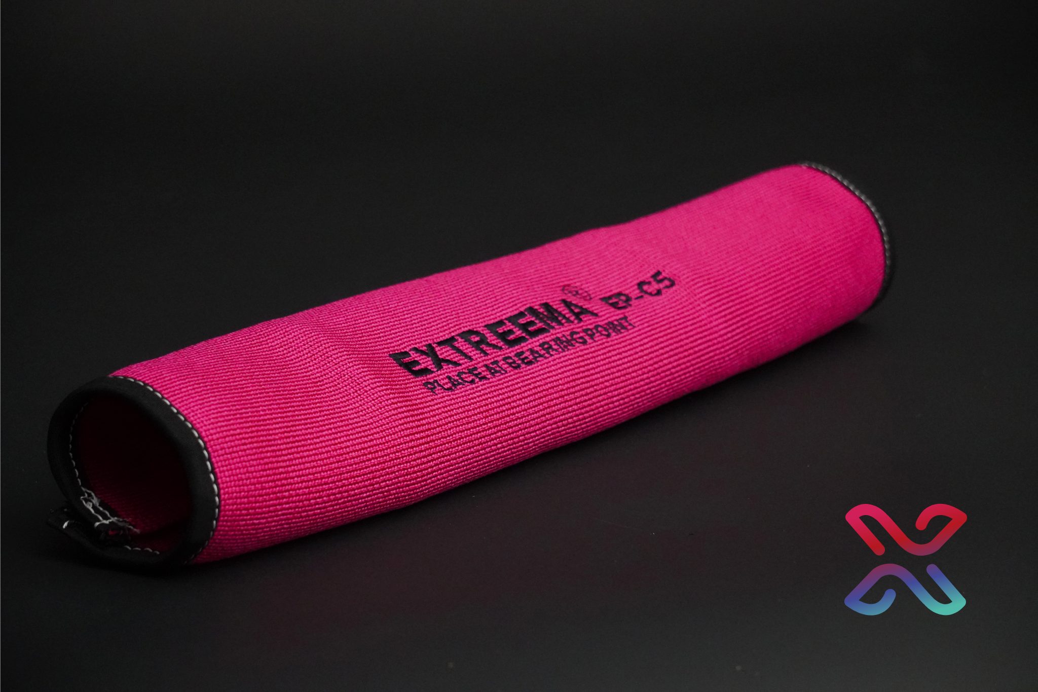 Extreema EP-C protective sling sleeve closed around a sling, end-on view